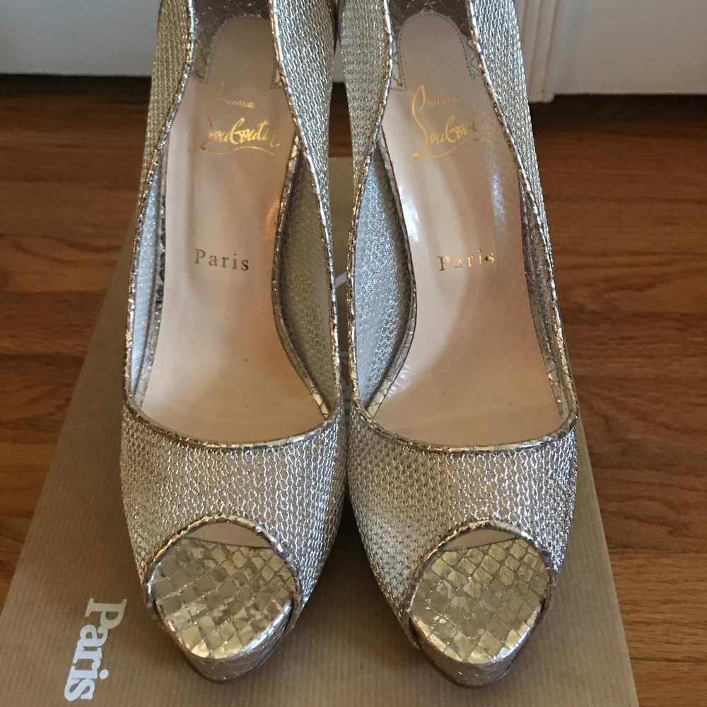 CHRISTIAN LOUBOUTIN VERY RETE 120MM METAL FILET